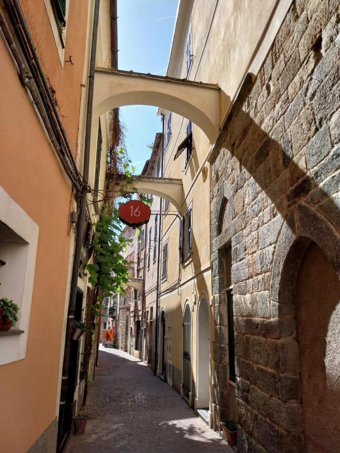 La Casa Di Via Musso Apartman Noli Kültér fotó